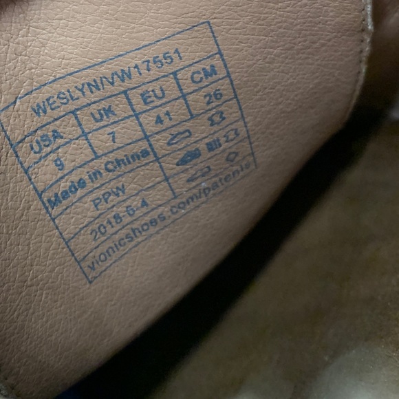 Vionic Weslyn Tan Leather Oxfords Lace-Up Dress Shoes Brown 1” Heel Size 9 - Picture 15 of 15